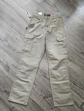 Wrangler Men's Olive Green Cargo Pants